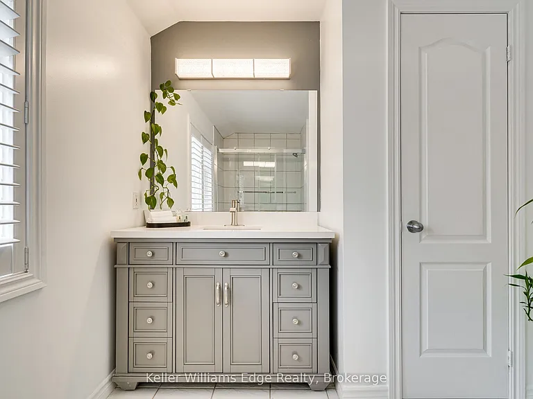 5080 Fairview St #8 — Photo 18