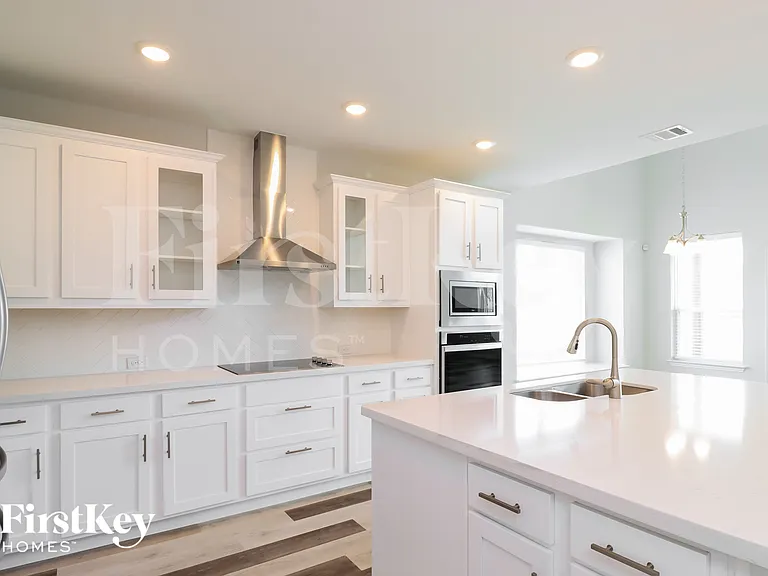 548 Pheasant Hill Ln — Photo 6