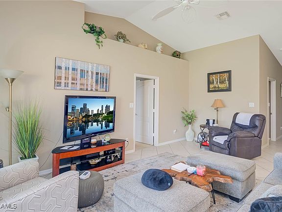 4th image of 14011 Eagle Ridge Lakes Dr APT 201