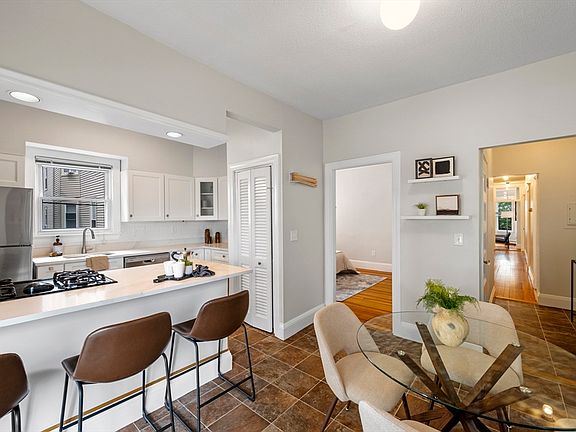 5th image of 14 Holton St APT 3