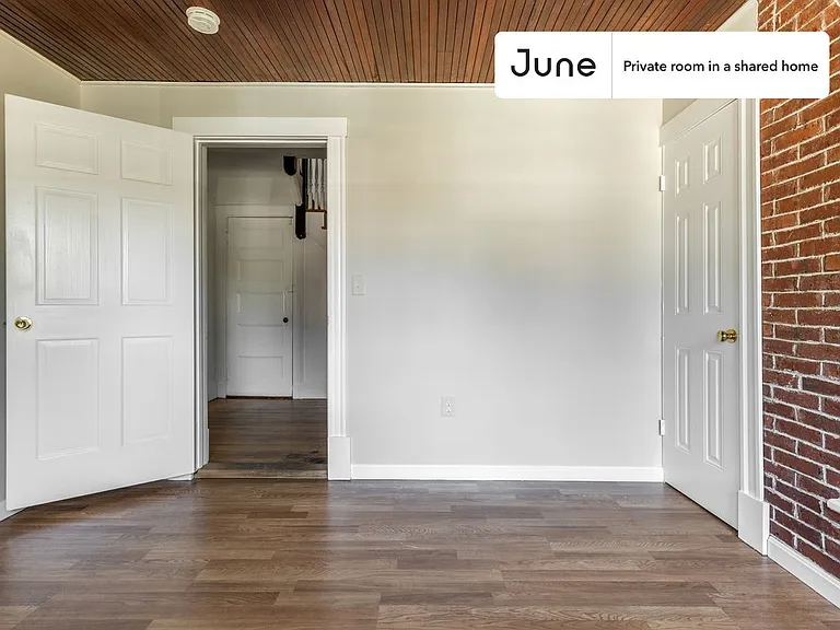 47 Wallingford Rd #A — Photo 5