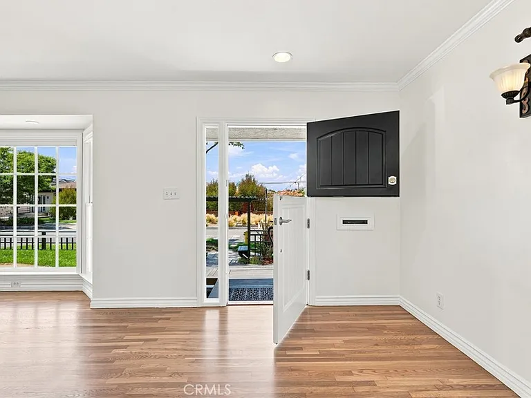 1408 Harkness St — Photo 6