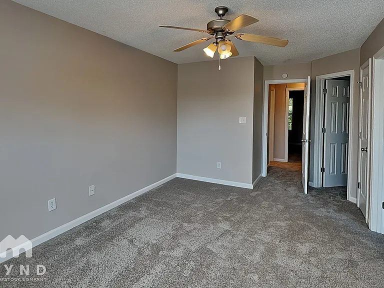 5492 Sierra Trl — Photo 12