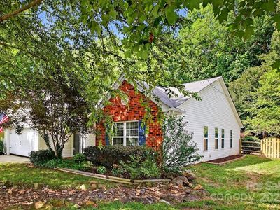 73 Ashton Bluff Cir, Mount Holly, NC, 28120