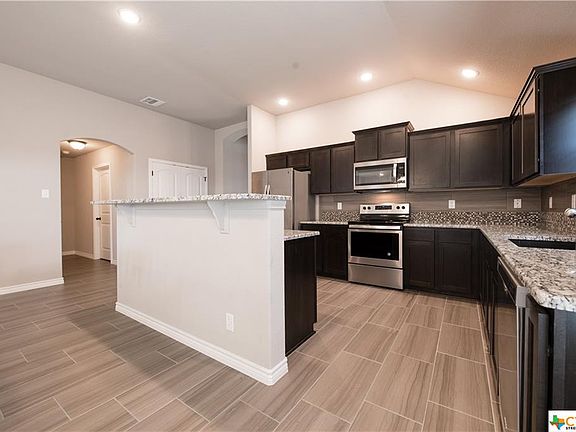 5th image of 715 Karey Dr