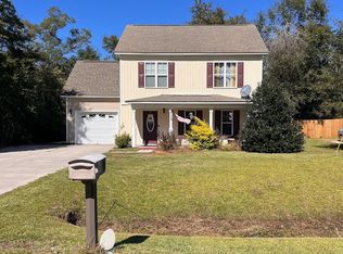 106 Blueberry Fields Rd, Maple Hill, NC 28454