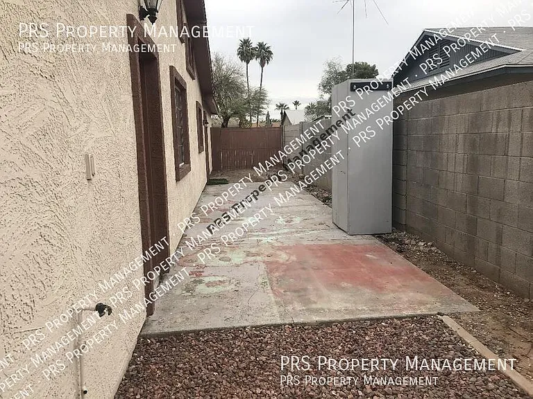 1853 E Gemini Dr — Photo 17
