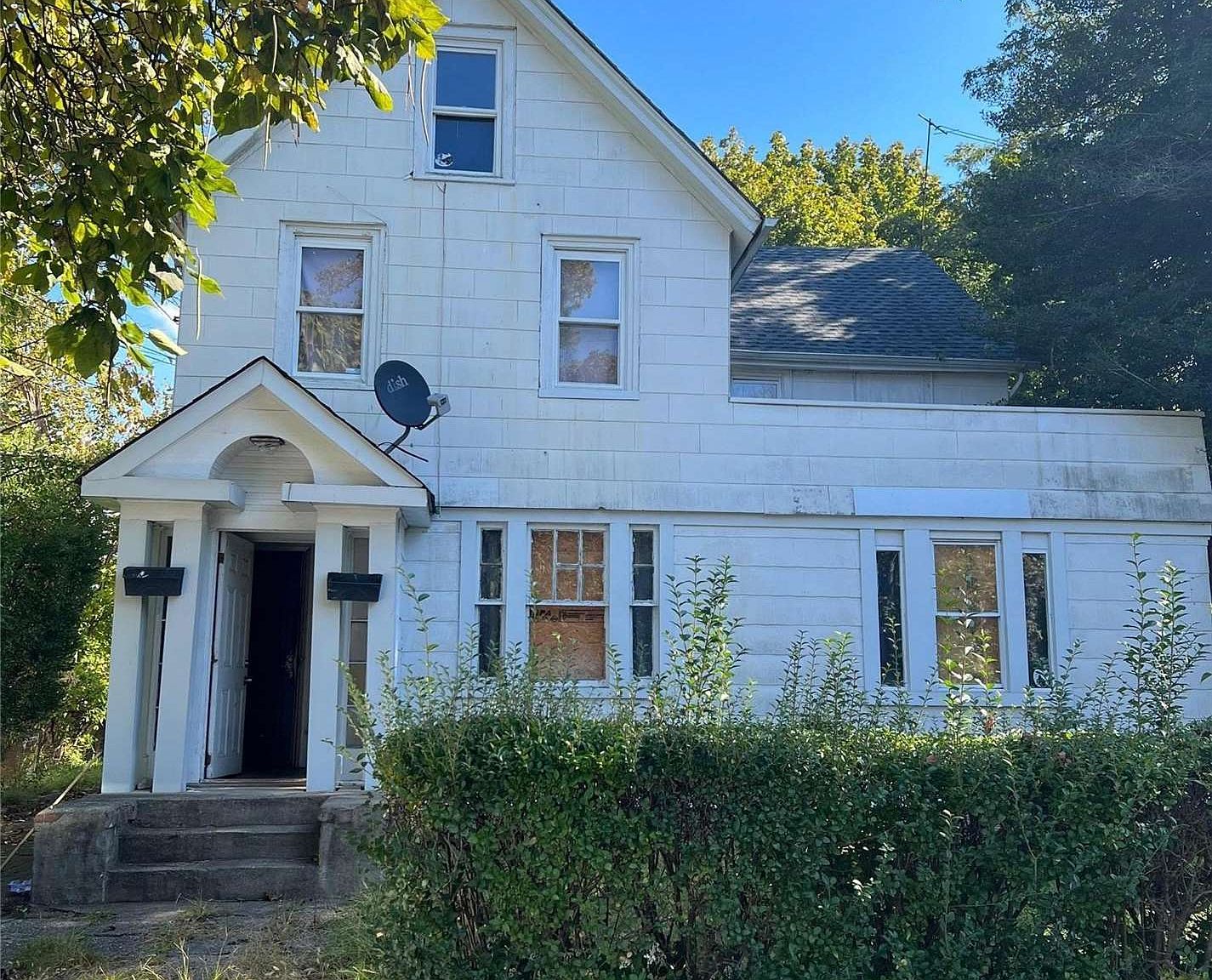 46 Cottage, Roosevelt, NY 11575 Zillow