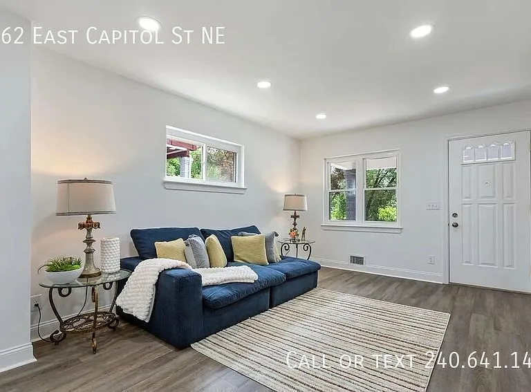 3962 E Capitol St NE — Photo 5