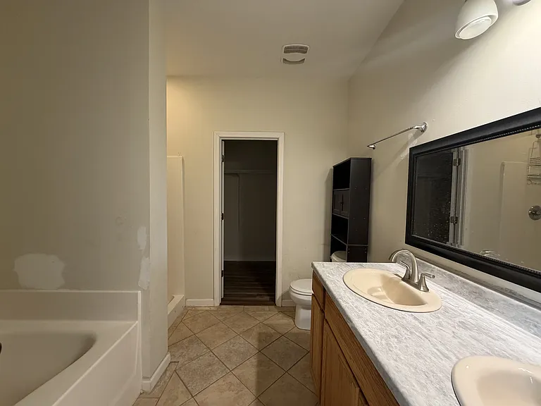 2501 Burkholder Rd — Photo 21