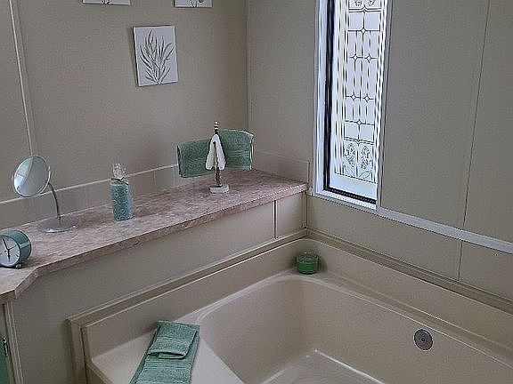 Master tub