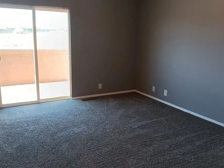 7040 Husky Dr NE — Photo 7