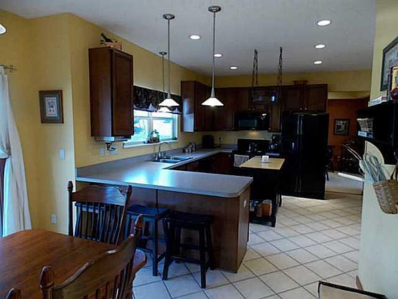 5th image of 6630 Evendale Ct