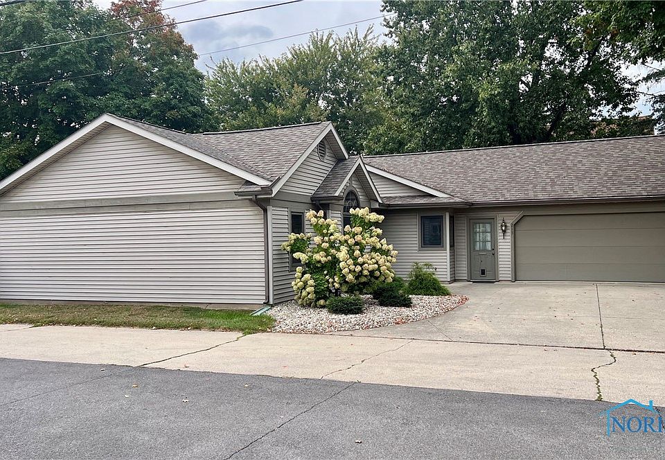 213 N Main St, Hicksville, OH 43526 | Zillow