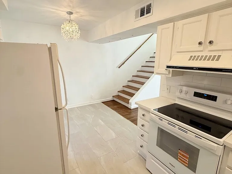 1848 Portsmouth St #3 — Photo 25