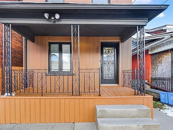 3rd image of 23 Edward St