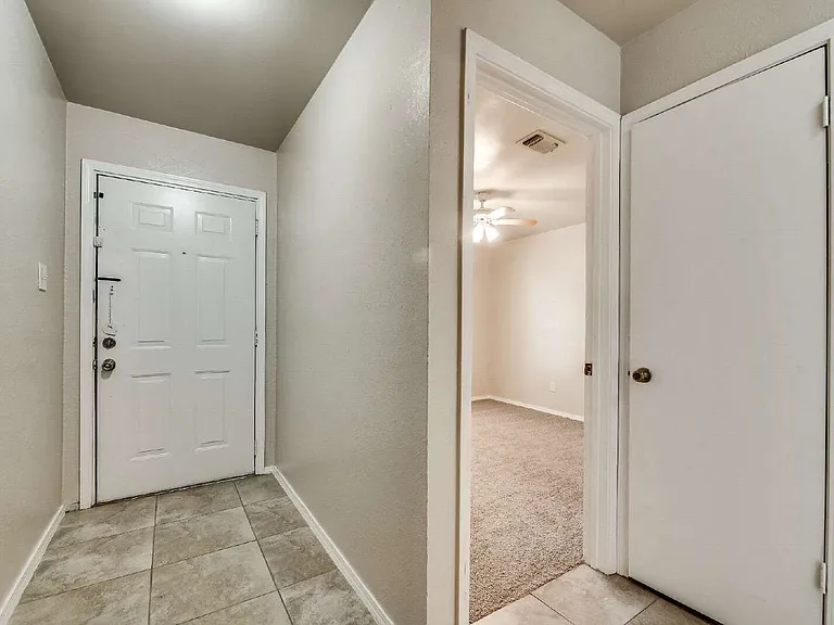 8113 Starnes Rd — Photo 3