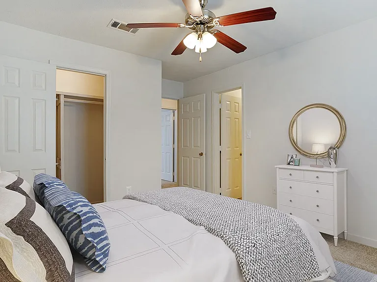 Crosswinds Apartments — Photo 22