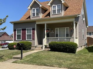 3221 Duvalle Dr, Louisville, KY 40211