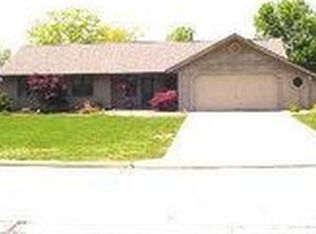 205 Brown Dr, Bryan, OH 43506
