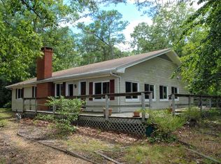 65 Spencer Ln, Weems, VA 22576