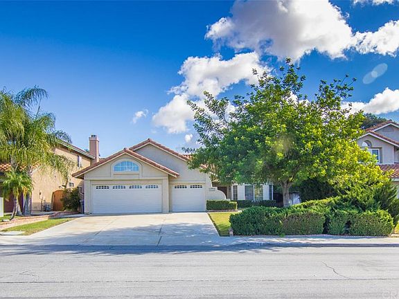 2nd image of 40252 Calle Medusa