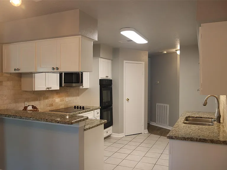 27 N Greenbud Ct — Photo 13