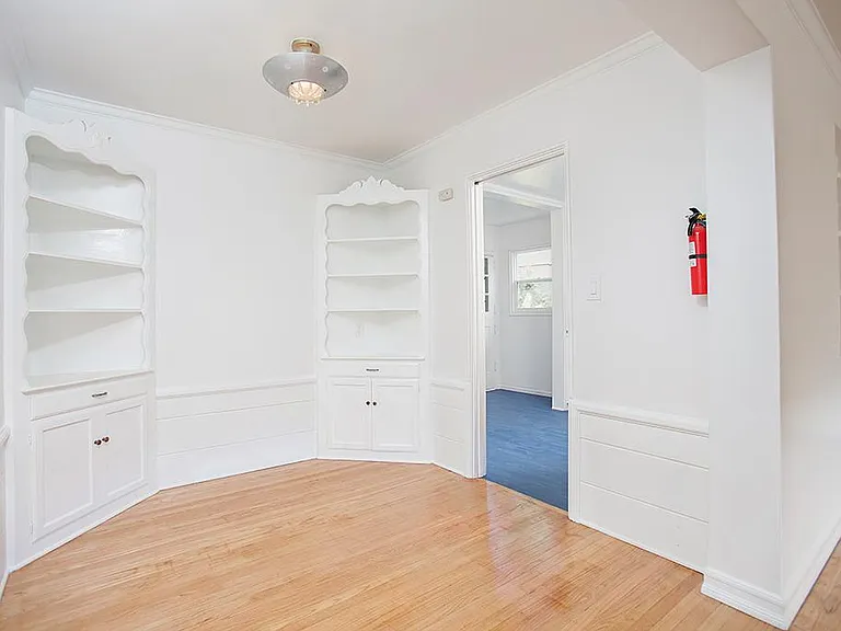 1238 23rd St — Photo 19