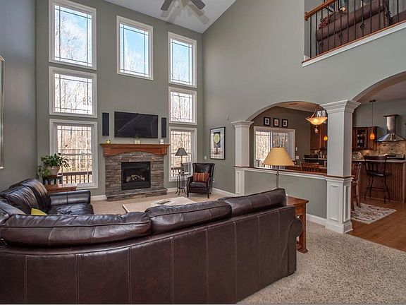 5th image of 7861 Forest Valley Ln