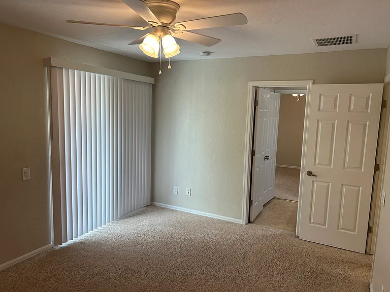 11908 Orense Dr — Photo 14