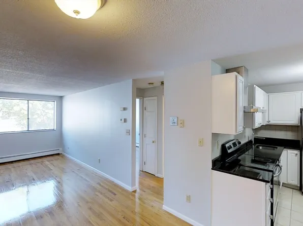 14 Murdock St, Somerville, MA