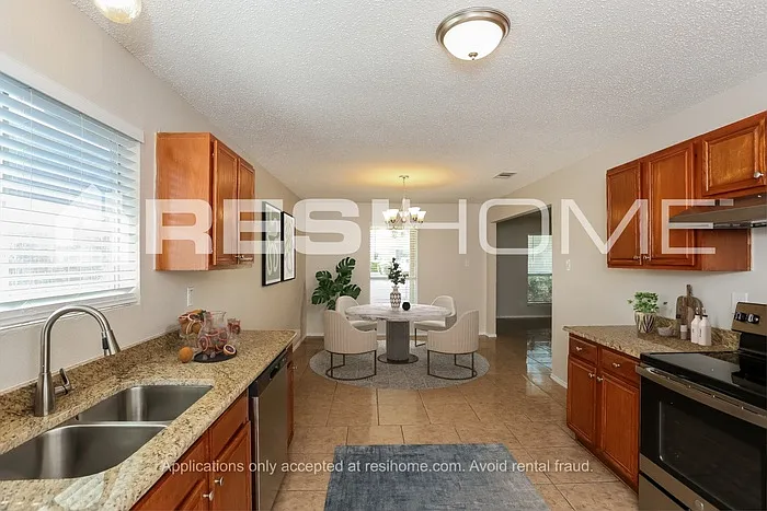 7304 Buford Dr — Photo 4