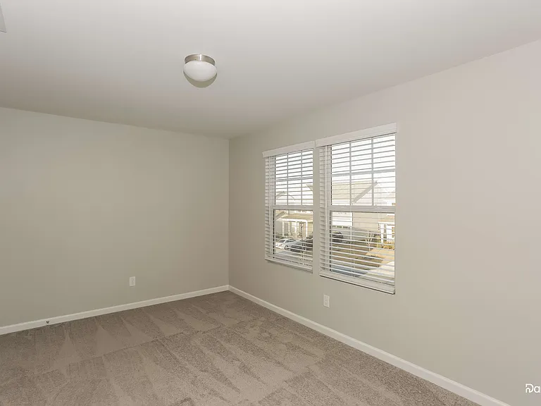 520 Contentment Dr — Photo 9
