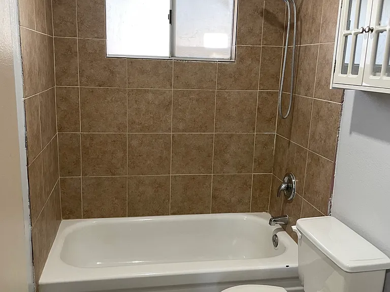 101 W North Shore Dr — Photo 10