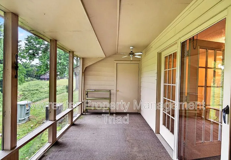 1223 Watermark Ct — Photo 9