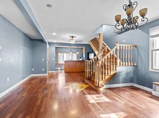 60-26 59th Rd #1, Maspeth, NY 11378