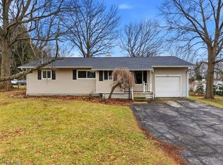 211 McKinney Blvd, Kent, OH 44240