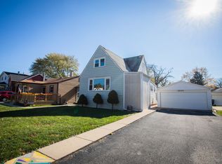 2615 W 98th Pl, Evergreen Park, IL