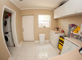 1000 SE 4th Ct, Deerfield Beach, FL 33441