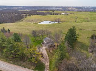 2724 Hiatt Apple Rd, Peru, IA 50222