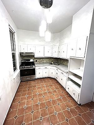 4th image of 24-26 41st St #3F
