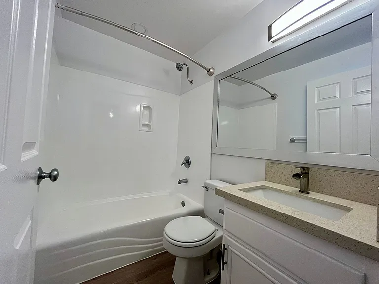 1015 2nd Street — Photo 21
