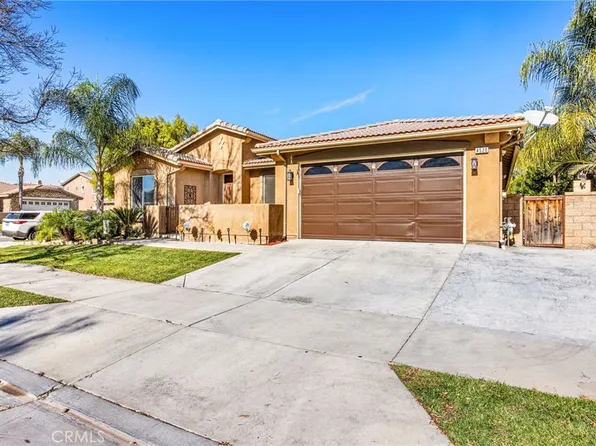 4526 Trotter Dr, Hemet, CA 92545