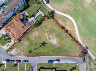 302 Mateo Way NE, Saint Petersburg, FL 33704