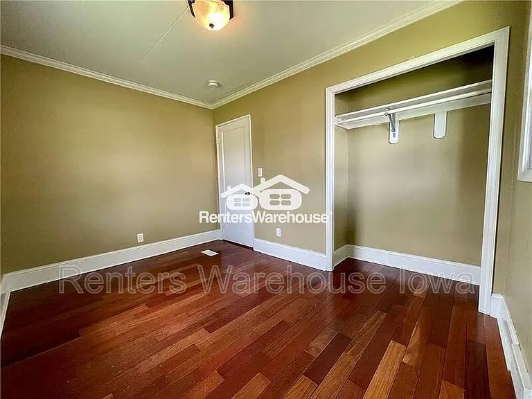 5810 Francis Ave — Photo 8