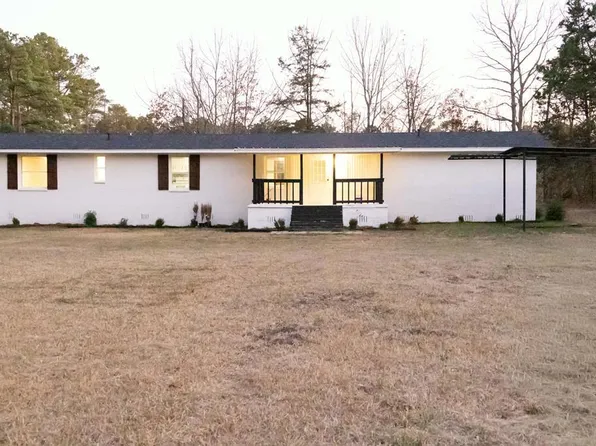 70 County Road 1779, Bivins, TX 75555