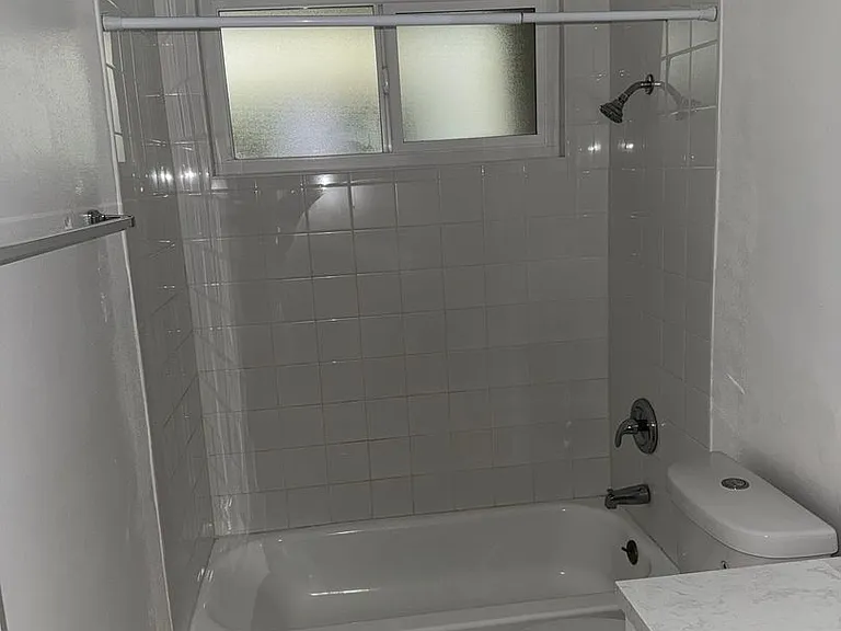 205 E Clifton, Anaheim — Photo 16