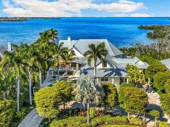 1689 Jose Gaspar Dr, Boca Grande, FL 33921