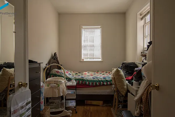 Rented by FirstService Realty (legacy) | media 3