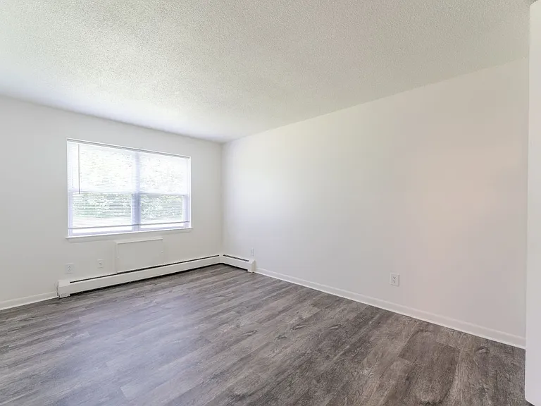 Penfield Village Apartment Homes — Photo 6
